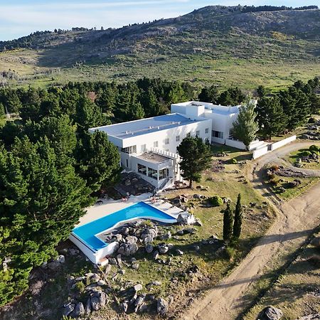 Elegance Hotel Tandil Bagian luar foto