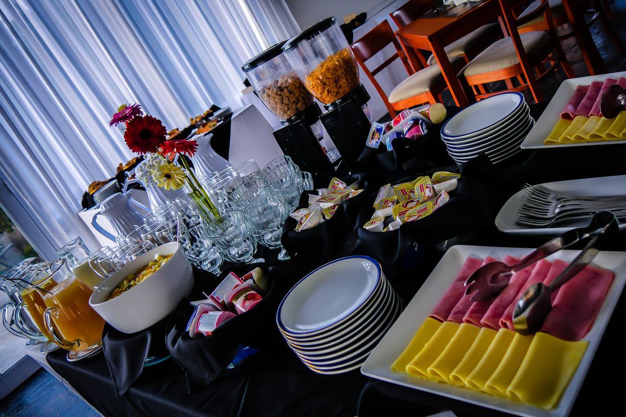 Elegance Hotel Tandil Bagian luar foto