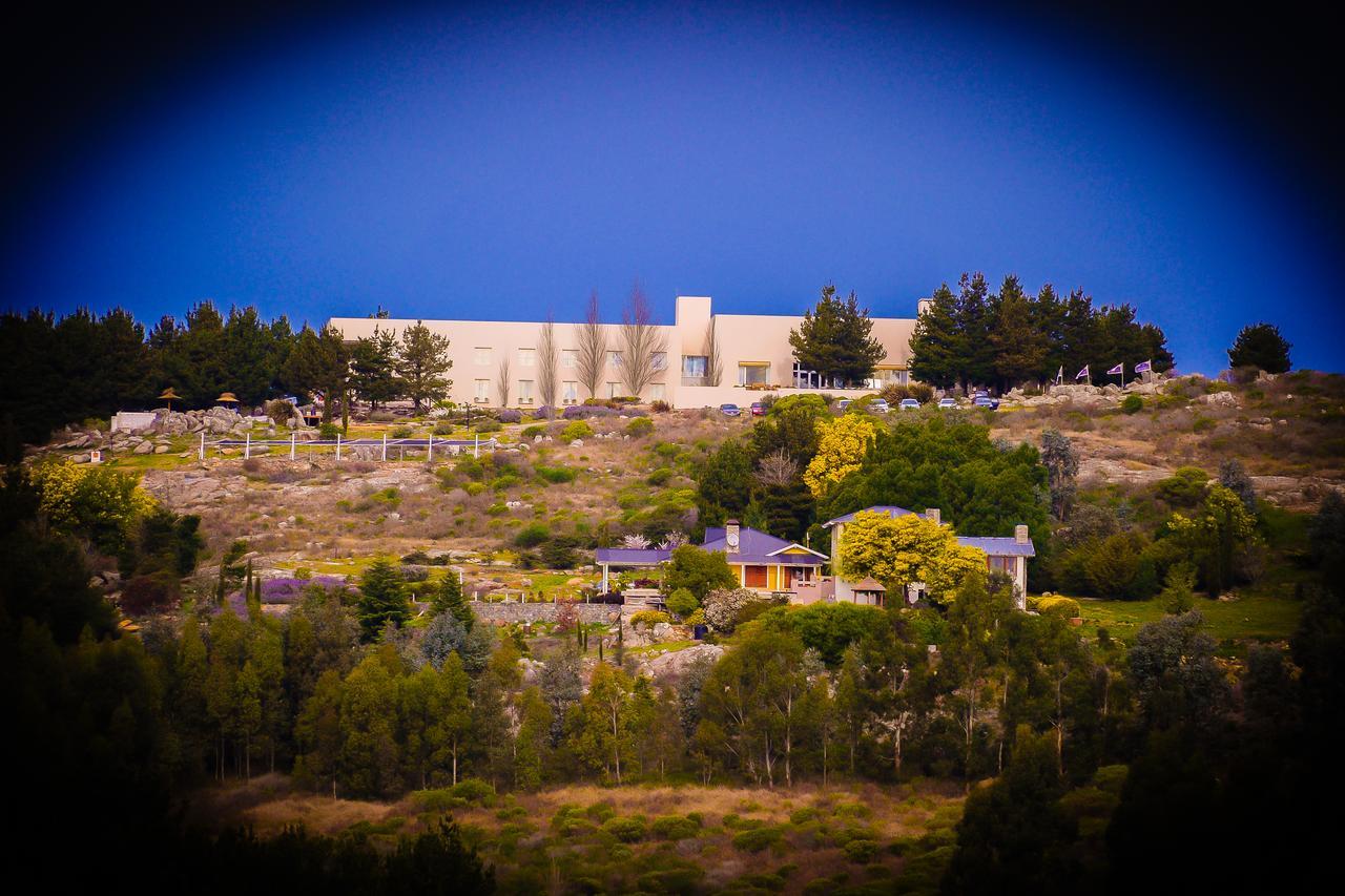 Elegance Hotel Tandil Bagian luar foto